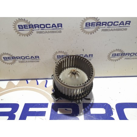 Recambio de motor calefaccion para kia carens 2.0 turbodiesel cat referencia OEM IAM 0K2FA61B10  
