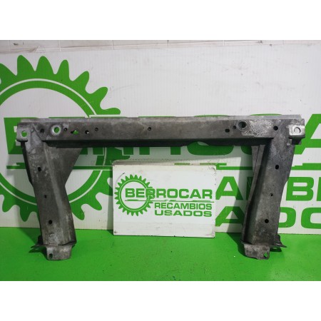 Recambio de travesaño inferior para renault megane ii coupe/cabrio confort authentique referencia OEM IAM 8200761568  