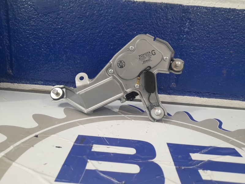 Recambio de motor limpia trasero para toyota rav 4 2.2 d-4d cat referencia OEM IAM 8513042061  