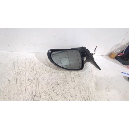Recambio de retrovisor derecho. para kia cee´d hatchback (ed) 1.6 crdi 90 referencia OEM IAM E4022608  