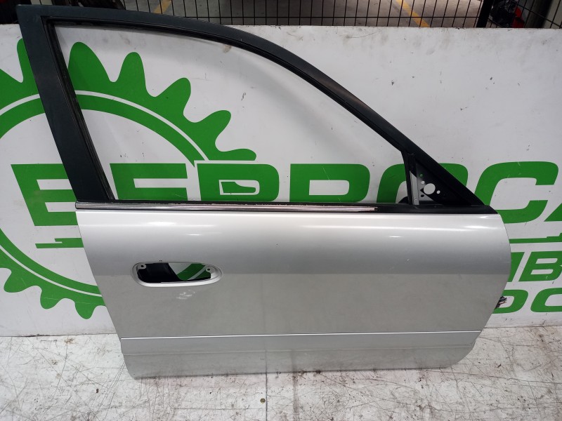 Recambio de puerta delantera derecha para mazda 626 berlina (gf) 2.0 16v cat referencia OEM IAM GG3E-58-020B  