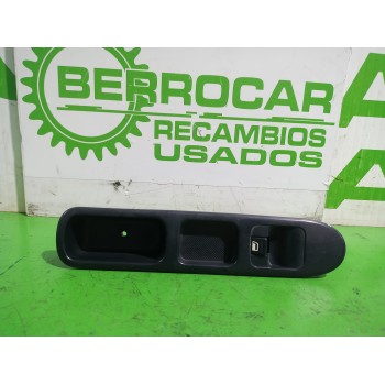 MANDO ELEVALUNAS DELANTERO DERECHO 6554F0 