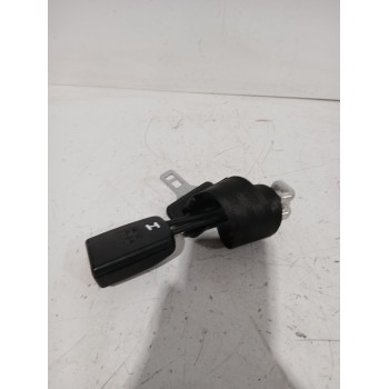 Recambio de enganche cinturon trasero izquierdo para seat ibiza ii (6k1) 1.9 sdi referencia OEM IAM 867857713B  