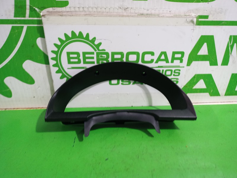 Recambio de moldura para kia sorento i (jc) 2.5 crdi referencia OEM IAM 848303E000  