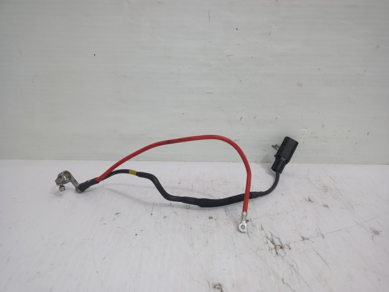 Recambio de borna postiva para volkswagen passat lim. (362) advance bluemotion referencia OEM IAM 1K0971228AA  