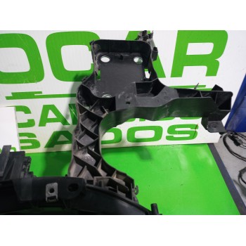 Recambio de panel frontal para renault scenic ii grand emotion referencia OEM IAM 8200140478  