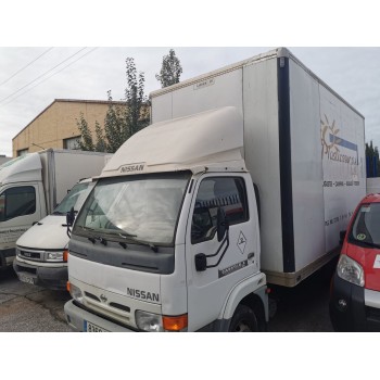 nissan cabstar e del año 2004