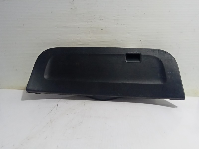 Recambio de guarnecido para toyota prius (nhw20) basis referencia OEM IAM 6775047010  