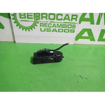 Recambio de mando elevalunas delantero izquierdo para opel astra h berlina elegance referencia OEM IAM 13228706  