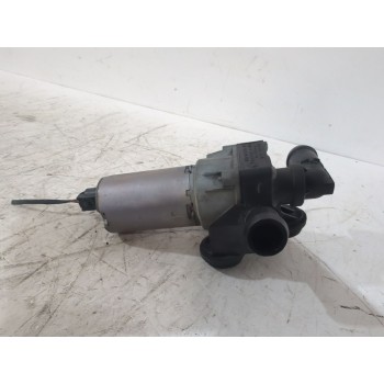Recambio de bomba agua para bmw 1 (e87) 120 d referencia OEM IAM 6411692824602  