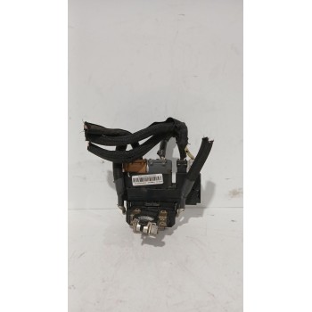Recambio de caja reles / fusibles para nissan qashqai ii (j11, j11_) 1.3 dig-t referencia OEM IAM 24011HV71C  