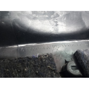 Recambio de guarnecido para toyota prius (nhw20) basis referencia OEM IAM 6775047010  