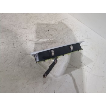 Recambio de luz interior para bmw 1 (e87) 120 d referencia OEM IAM 68296005  