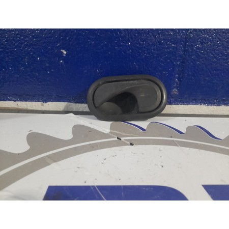 Recambio de maneta interior delantera izquierda para renault kangoo 1.5 dci diesel cat referencia OEM IAM 310579  