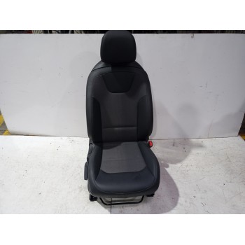 ASIENTO DELANTERO IZQUIERDO 88150AT000 