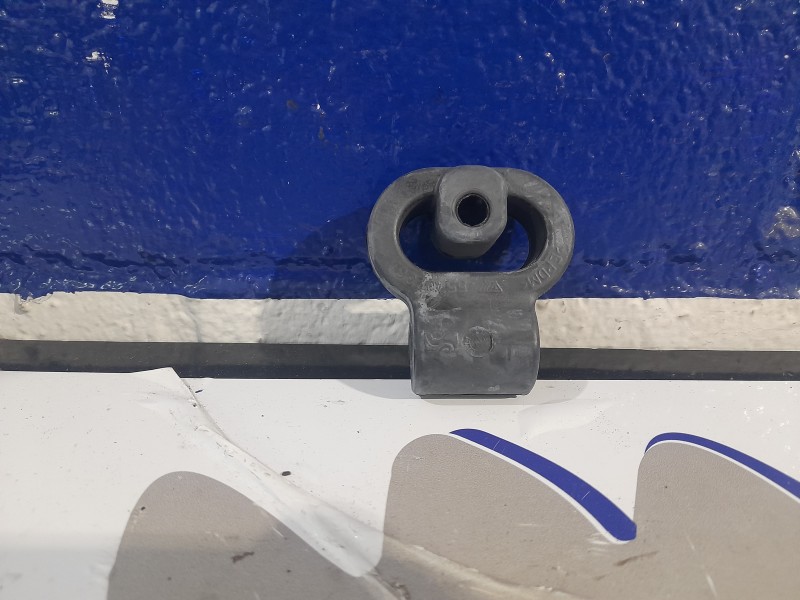 Recambio de soporte escape para fiat punto (evo) (199) referencia OEM IAM 0055702861  