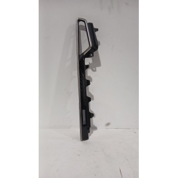 Recambio de moldura para toyota corolla hatchback (_e21_, _ea1_, _eh1_) 1.8 vvti hybrid (zwe219) referencia OEM IAM 5566202580  