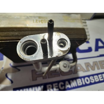 Recambio de radiador calefaccion / aire acondicionado para kia carens 2.0 turbodiesel cat referencia OEM IAM 0K2FA61J10  