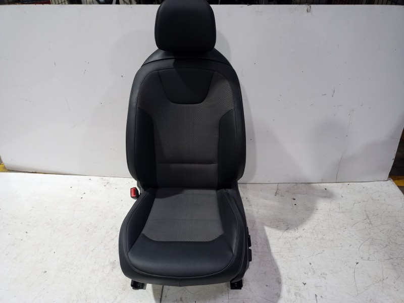 Recambio de asiento delantero derecho para kia niro (sg2) hybrid concept referencia OEM IAM 88250AT000  