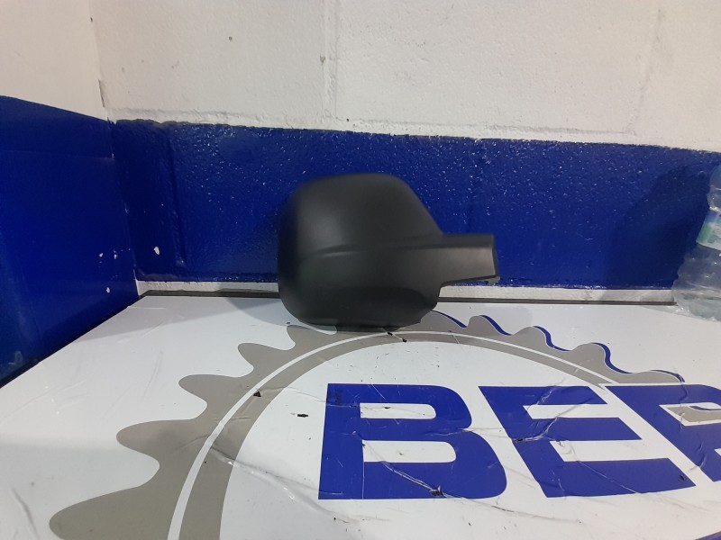 Recambio de carcasa retrovisor derecho para peugeot expert furgón referencia OEM IAM 98087411XT  