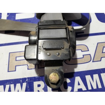Recambio de cinturon de seguridad trasero izquierdo para kia carens 2.0 turbodiesel cat referencia OEM IAM ADC2130  