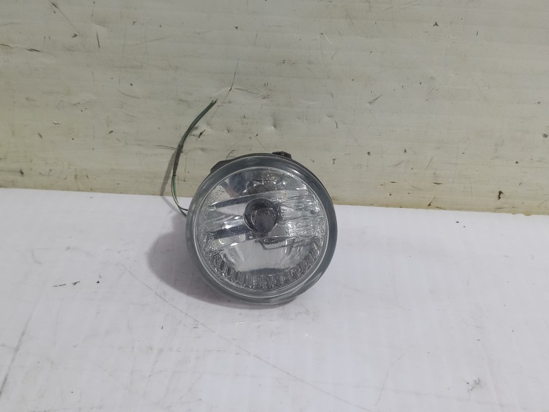 Recambio de faro antiniebla derecho para toyota prius (nhw20) basis referencia OEM IAM 11477828  