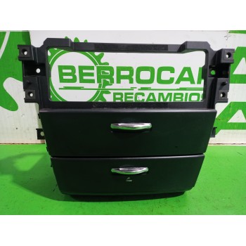 Recambio de cenicero para kia sorento i (jc) 2.5 crdi referencia OEM IAM 845703E00  