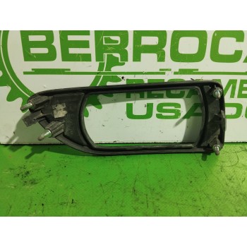 Recambio de moldura para kia carnival 2.9 crdi cat referencia OEM IAM 865134D010  