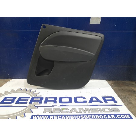 Recambio de guarnecido puerta trasera derecha para fiat doblo ii (152) referencia OEM IAM 735470467  