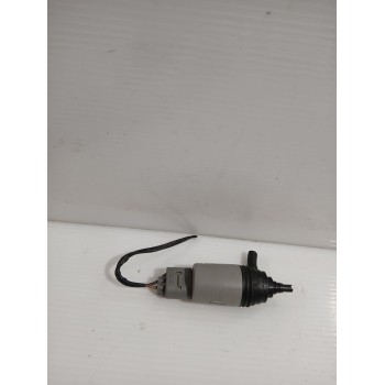 Recambio de bomba limpia para bmw 1 (e87) 120 d referencia OEM IAM 67127302588  23557610