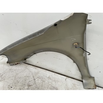 Recambio de aleta delantera derecha para kia carnival ii 2.9 crdi lx referencia OEM IAM K55A52111  