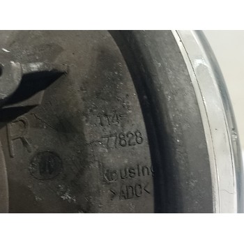 Recambio de faro antiniebla derecho para toyota prius (nhw20) basis referencia OEM IAM 11477828  