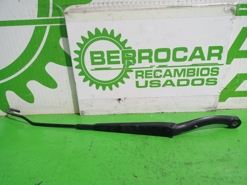 Recambio de brazo limpia delantero derecho para peugeot 307 (s1) xn referencia OEM IAM 9634371280  