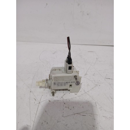 Recambio de motor tapa combustible para seat ibiza ii (6k1) 1.9 sdi referencia OEM IAM 6K6862159A  