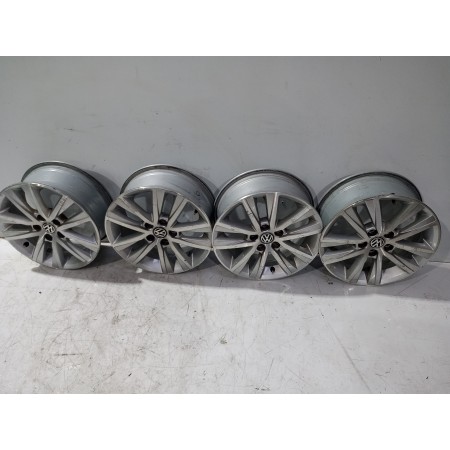Recambio de juego llantas para volkswagen polo (6c1) a-polo referencia OEM IAM 6R0601025BD  