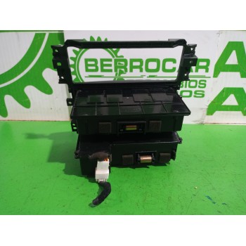 Recambio de cenicero para kia sorento i (jc) 2.5 crdi referencia OEM IAM 845703E00  