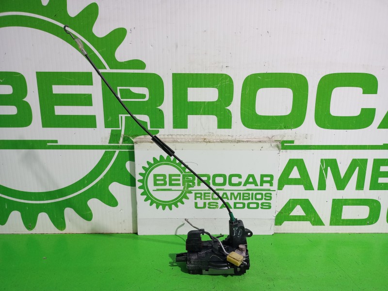 Recambio de cerradura puerta delantera derecha para opel astra h berlina elegance referencia OEM IAM 5134206  