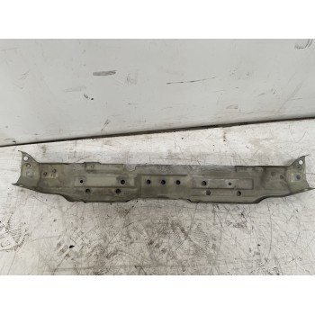 Recambio de travesaño para kia carnival ii 2.9 crdi lx referencia OEM IAM K54A53140C  