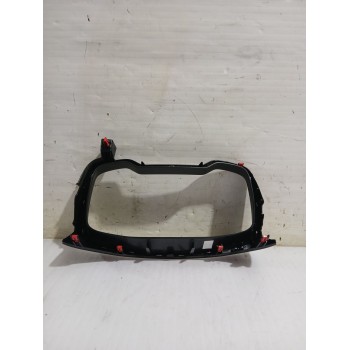 Recambio de moldura para toyota corolla station wagon (_e21_) 1.8 hybrid (zwe211) referencia OEM IAM 5541102C10  