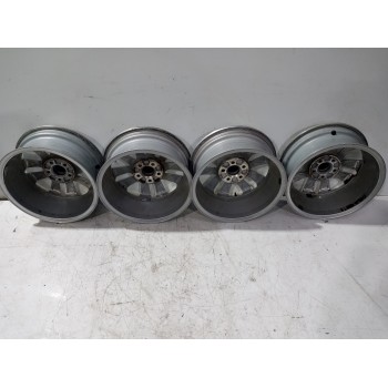 Recambio de juego llantas para volkswagen polo (6c1) a-polo referencia OEM IAM 6R0601025BD  