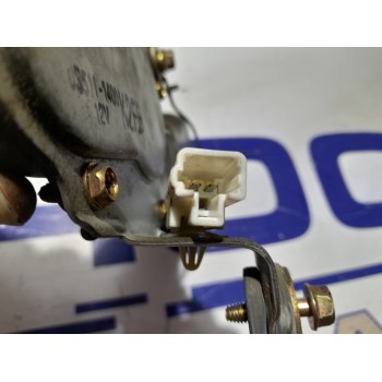 Recambio de motor limpia trasero para kia carens 2.0 turbodiesel cat referencia OEM IAM 035111400  