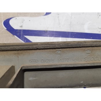 Recambio de molduras traseras para kia carens 2.0 turbodiesel cat referencia OEM IAM 0K2FB51270  