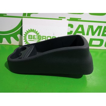 Recambio de moldura interior para renault scenic ii grand emotion referencia OEM IAM 8200481691  