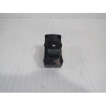 Recambio de mando elevalunas trasero derecho para kia niro (sg2) hybrid concept referencia OEM IAM 93581AT000  