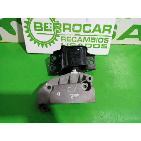 Recambio de soporte motor derecho para renault scenic ii grand emotion referencia OEM IAM 8200014931H  