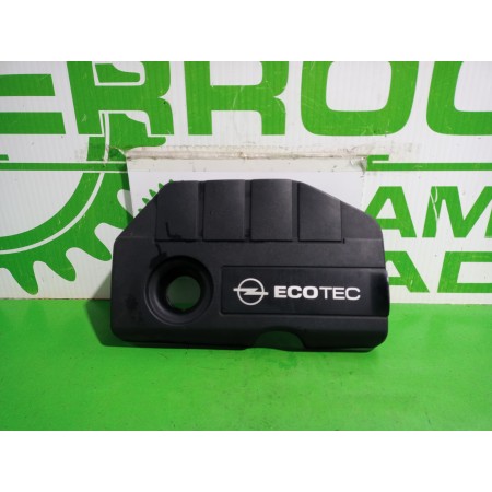 Recambio de cubierta motor para opel astra h berlina elegance referencia OEM IAM 55355218 / 330188061  