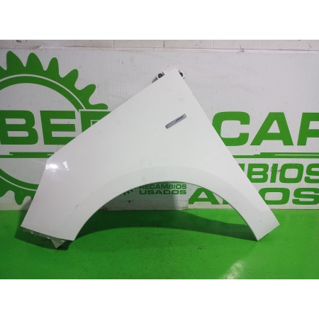 Recambio de aleta delantera izquierda para renault scenic iii xmod bose referencia OEM IAM 631017581R  