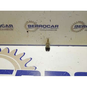 Recambio de interruptor para kia carens 2.0 turbodiesel cat referencia OEM IAM 0K20C66490A  