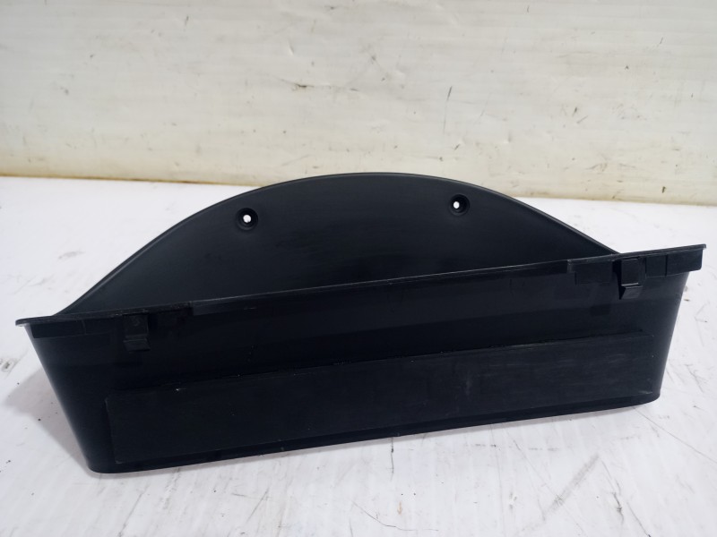 Recambio de moldura para kia carnival ii 2.9 crdi lx referencia OEM IAM 0K53A55420  