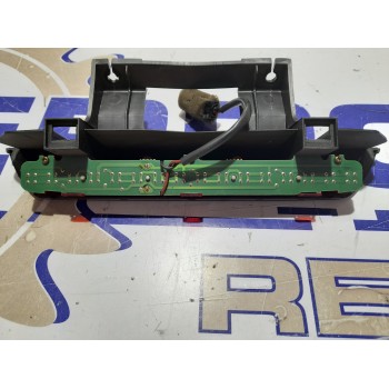 Recambio de luz central de freno para kia carens 2.0 turbodiesel cat referencia OEM IAM 0K2FB-5158044  